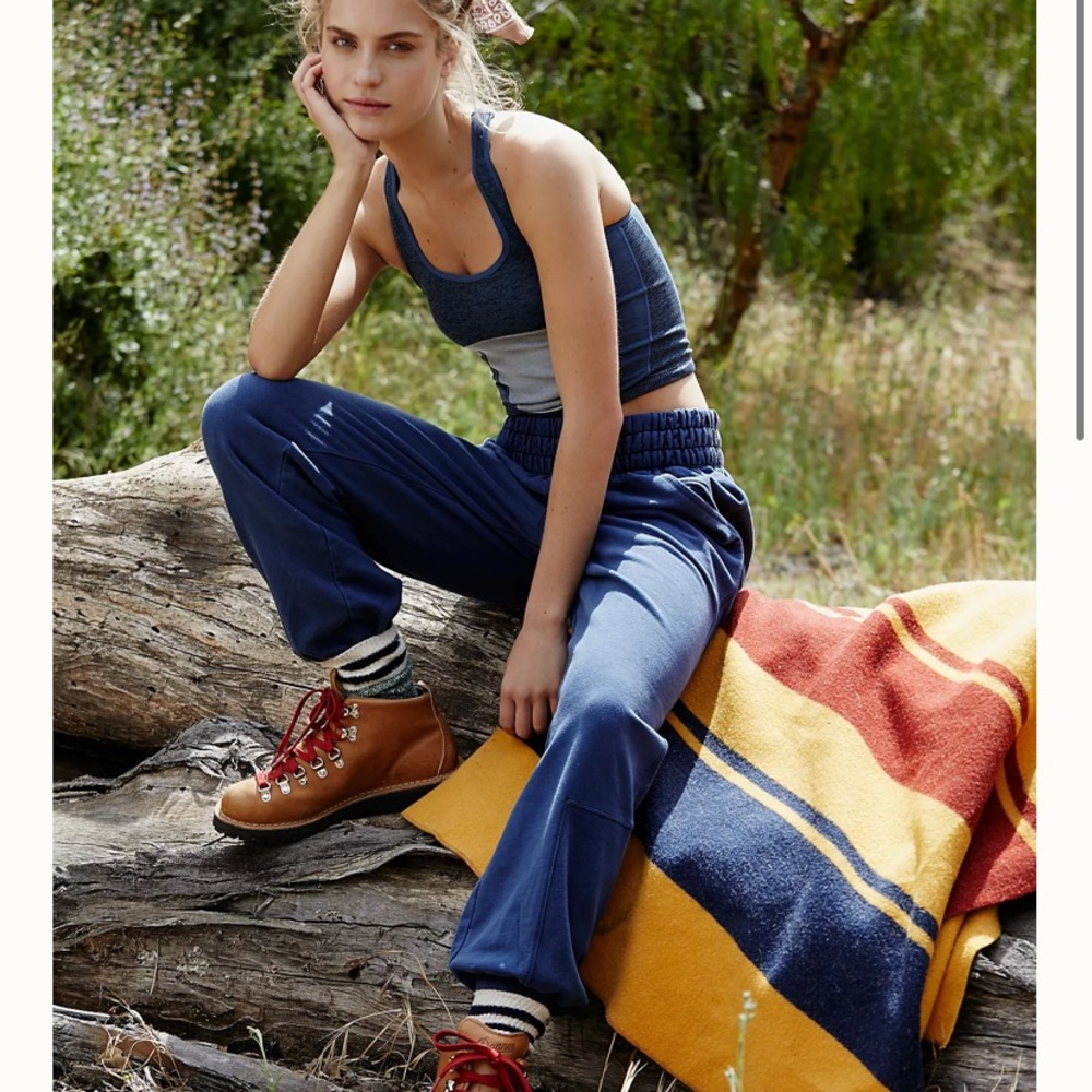 Free people slouch it jogger